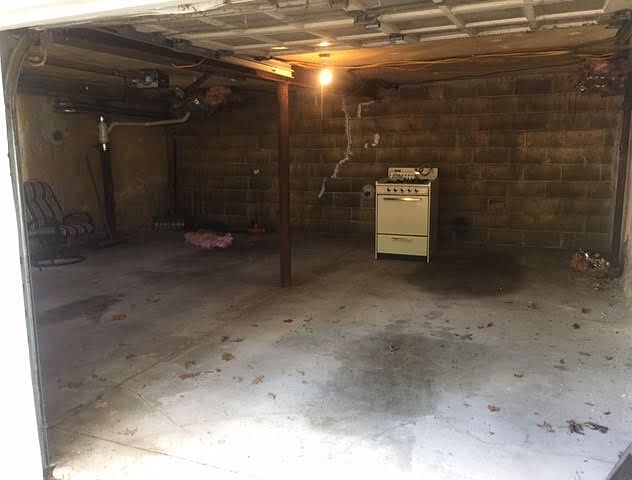 2nd image of 656 Childs Ave