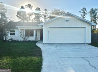 304 Greenacres Dr, Kingsland, GA 31548