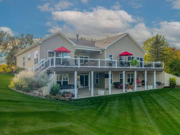 17088 Fawn River Rd, White Pigeon, MI 49099
