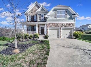 9518 Inverness Bay Rd, Charlotte, NC 28278