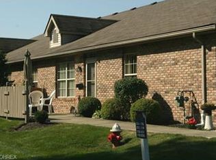 2739 Shakespeare Ln, Avon, OH 44011