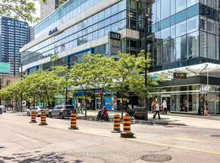 386 Yonge St #4115, Toronto, ON M5B0A5