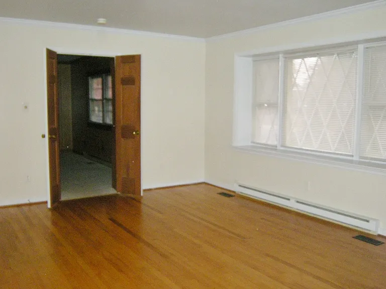 8312 Sherton Dr — Photo 3