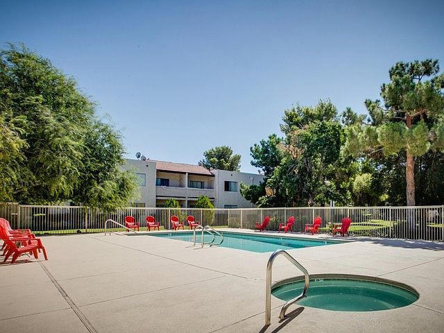 Villas East Apartments For Rent
