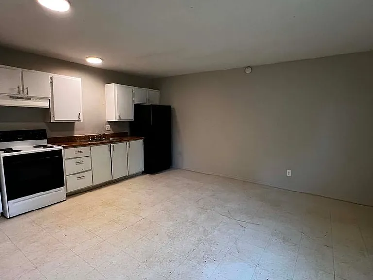 1004 County Road 3771 — Photo 10