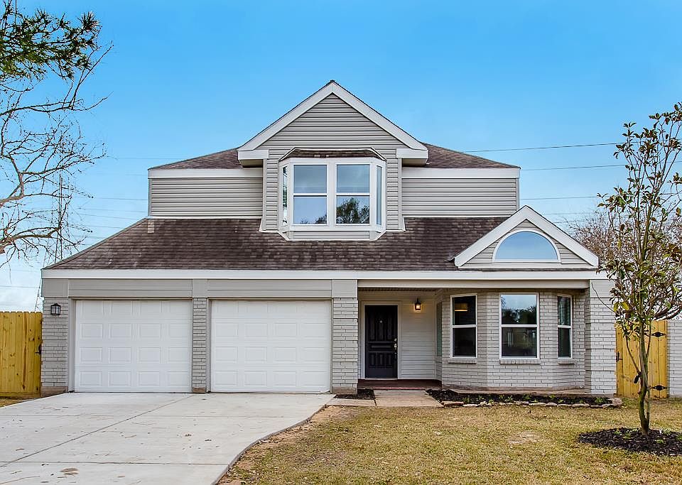 1st image of 12014 Amblewood Dr