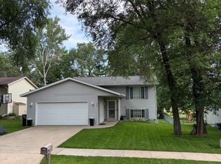 3838 Strathmore Ln SE, Rochester, MN 55904