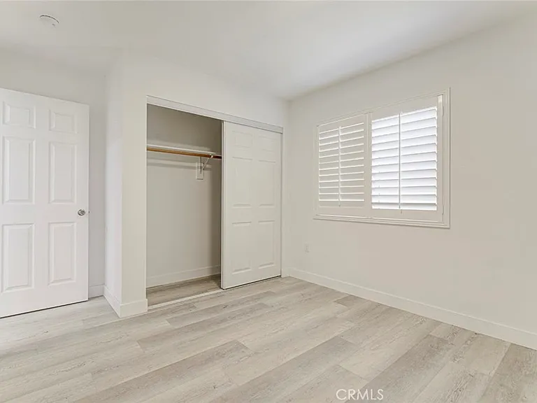 1307 E Acacia — Photo 16