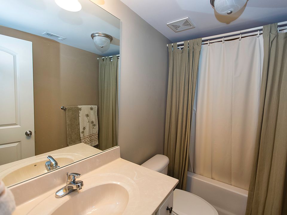 1st image of 211 Lime Creek Ln