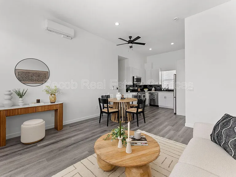 5256 Adams Ave #5 — Photo 3