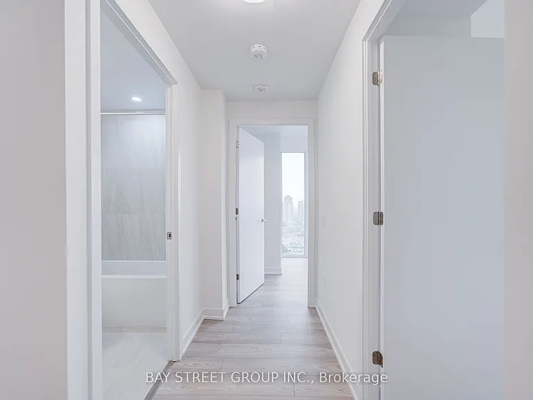 5858 Yonge St #2023 — Photo 22