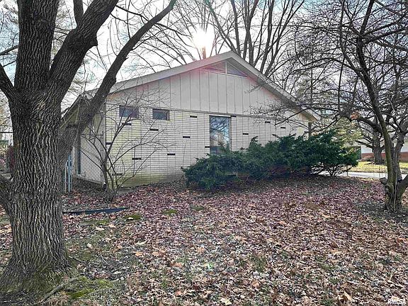 5th image of 201 S Glenview Dr