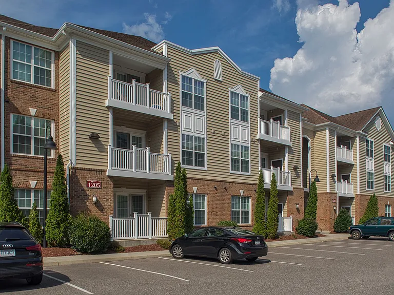 Red Mill Landing Apartment Homes — Photo 28