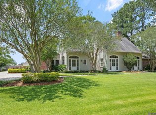 8226 Oakbrook Dr, Baton Rouge, LA 70810