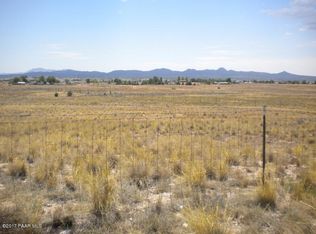 965 W Fernview Ln, Paulden, AZ 86334