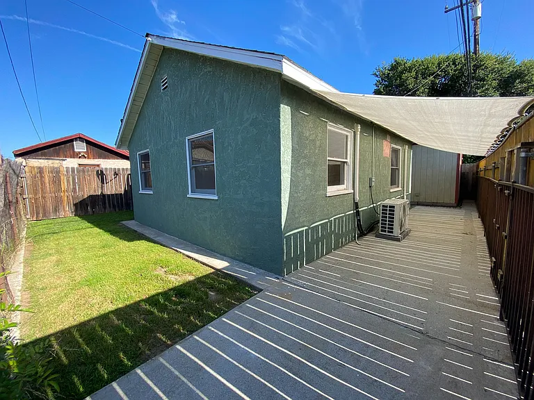 537 N 5th Ave — Photo 11