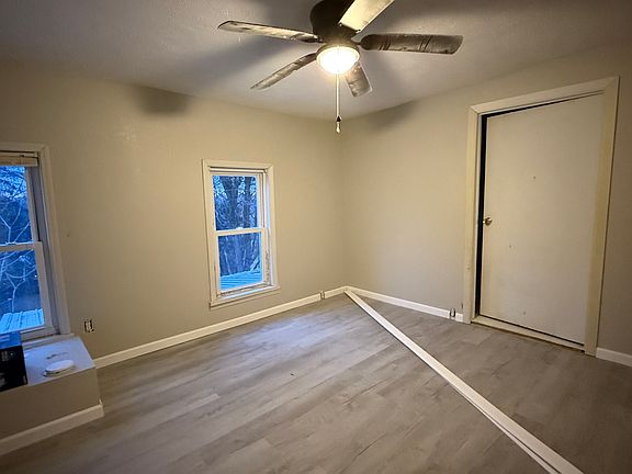 3rd image of 235 E Main St