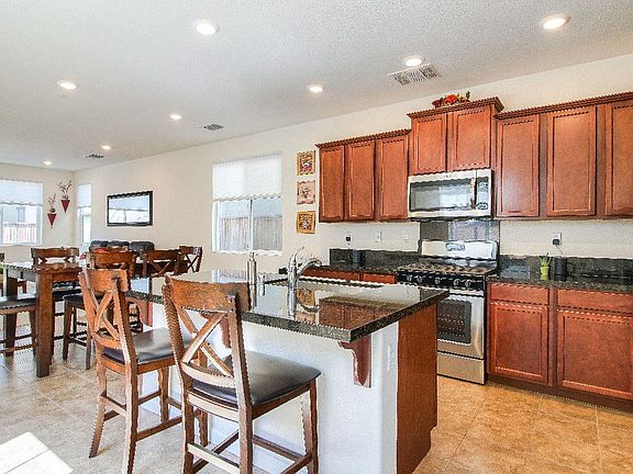 3rd image of 2541 Apricot Way