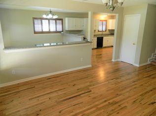 2155 Cove Park Dr, Kemah, TX 77565