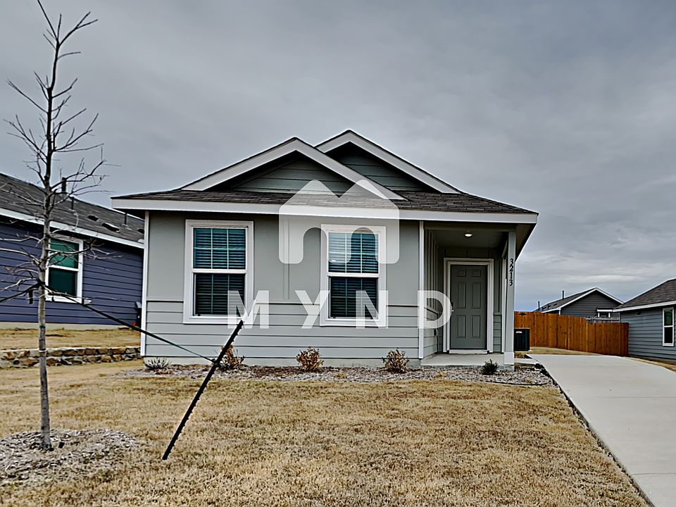 1st image of 3213 Crestone Dr