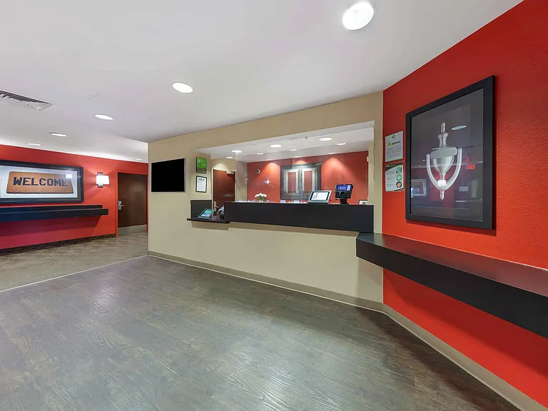 Lobby and Guest Check-in