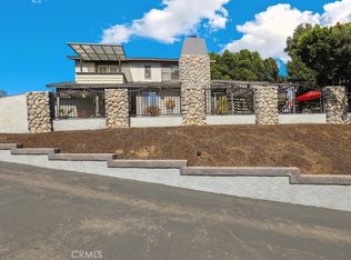19015 Envoy Ave, Corona, CA 92881