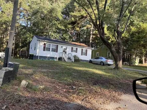 125 Booth Ave, Henderson, NC 27536