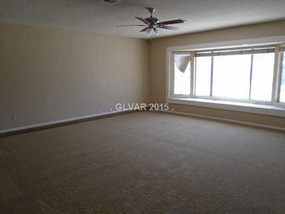 3rd image of 1484 Lucky St