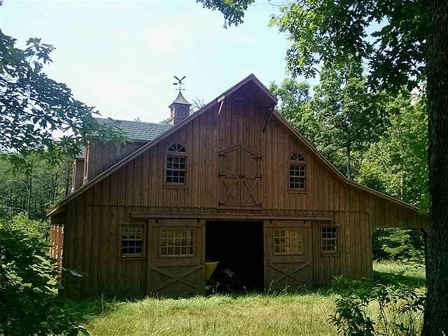 Barn