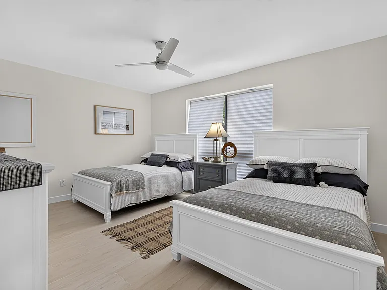 302 Brackenwood Cir — Photo 23