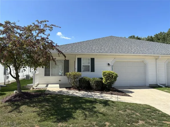 6848 Savannah Dr, North Ridgeville, OH 44039