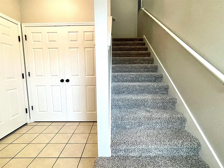 1207 W North Loop Blvd #A — Photo 6