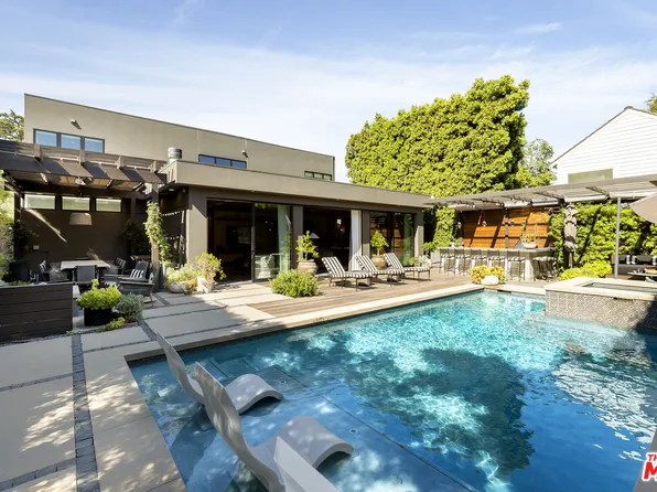 2852 Forrester Dr, Los Angeles, CA 90064