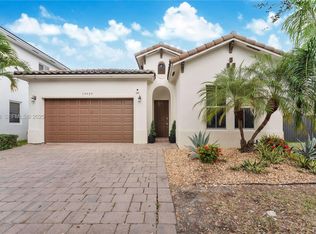 Venetian Parc, Miami, FL 33187