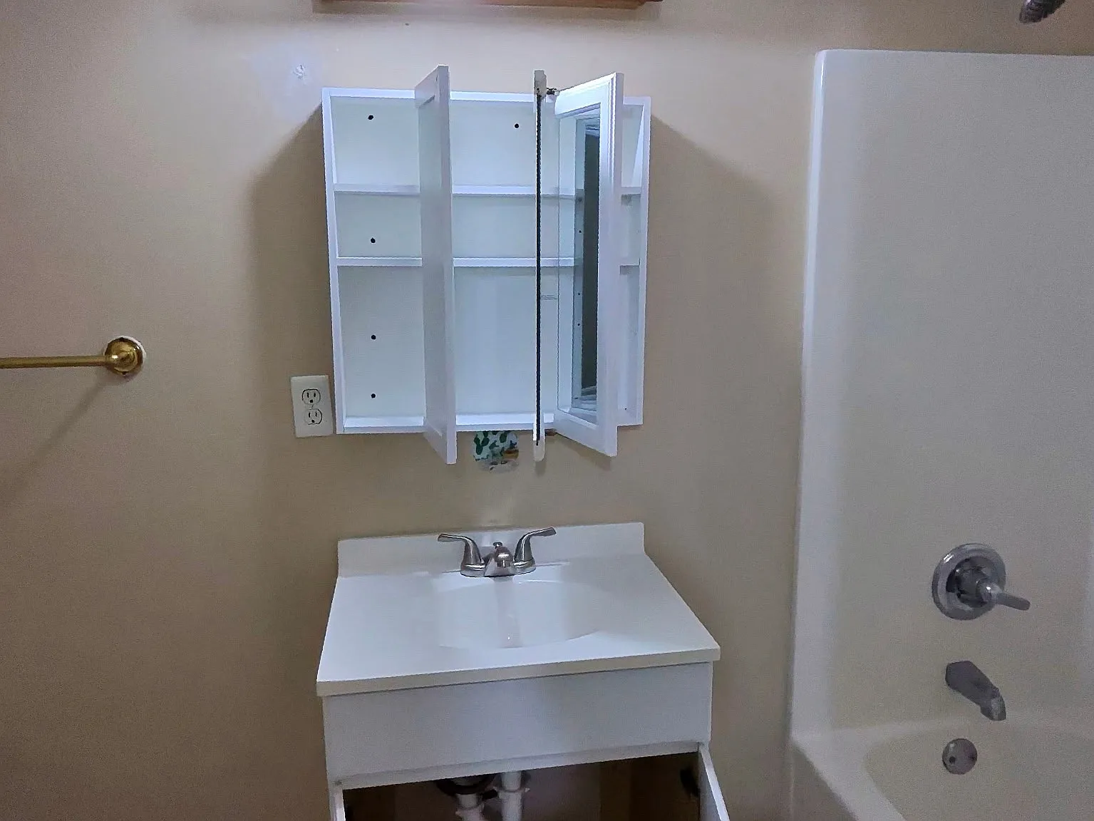 1520 Smallhouse Rd — Photo 4
