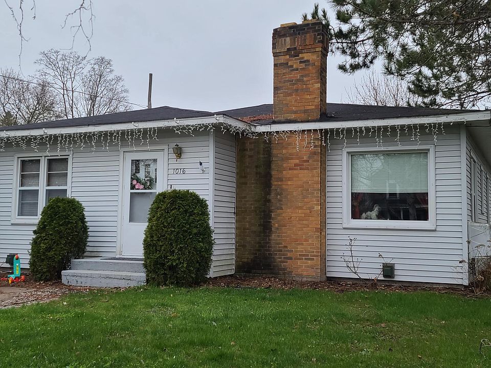 1st image of 1016 John St