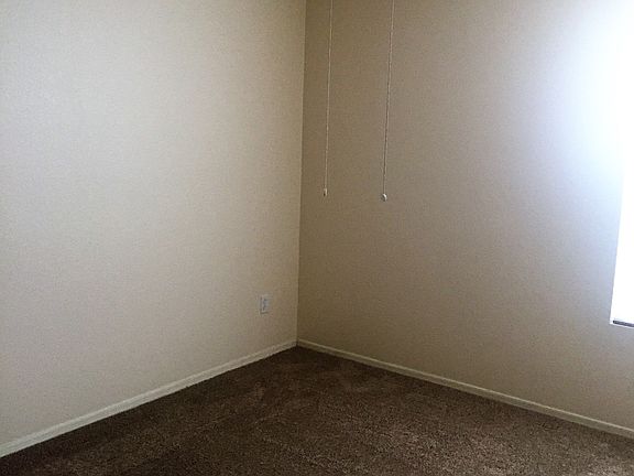 5th image of 16588 N 162nd Ave