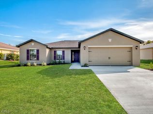1815 NE 34th Lane Cpe, Coral, FL 33909
