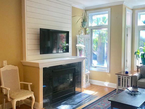 2nd image of 2645 N Southport Ave