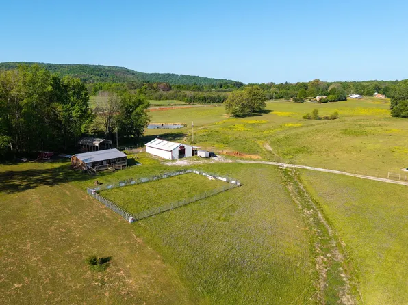 1680 Harrison Ferry Rd, McMinnville, TN 37110