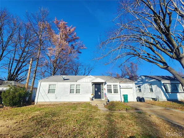 1161 Nectar Dr, Saint Louis, MO 63137