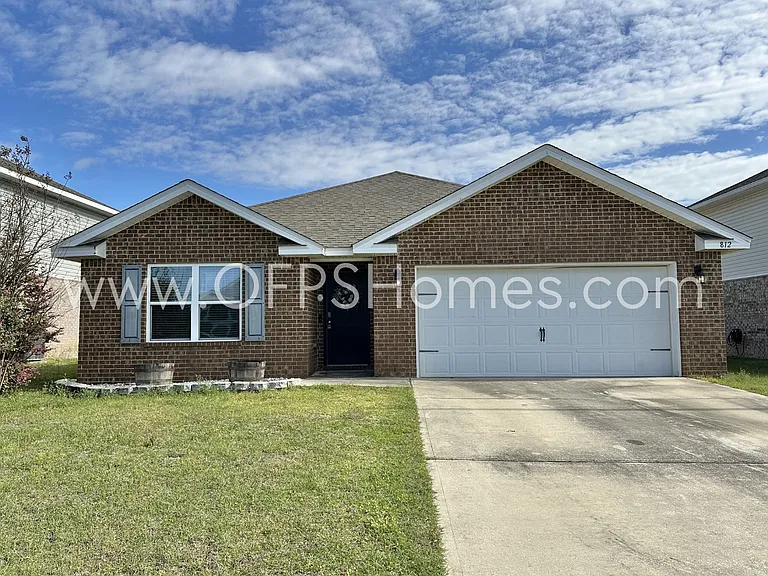 812 Moorhen Way — Photo 2