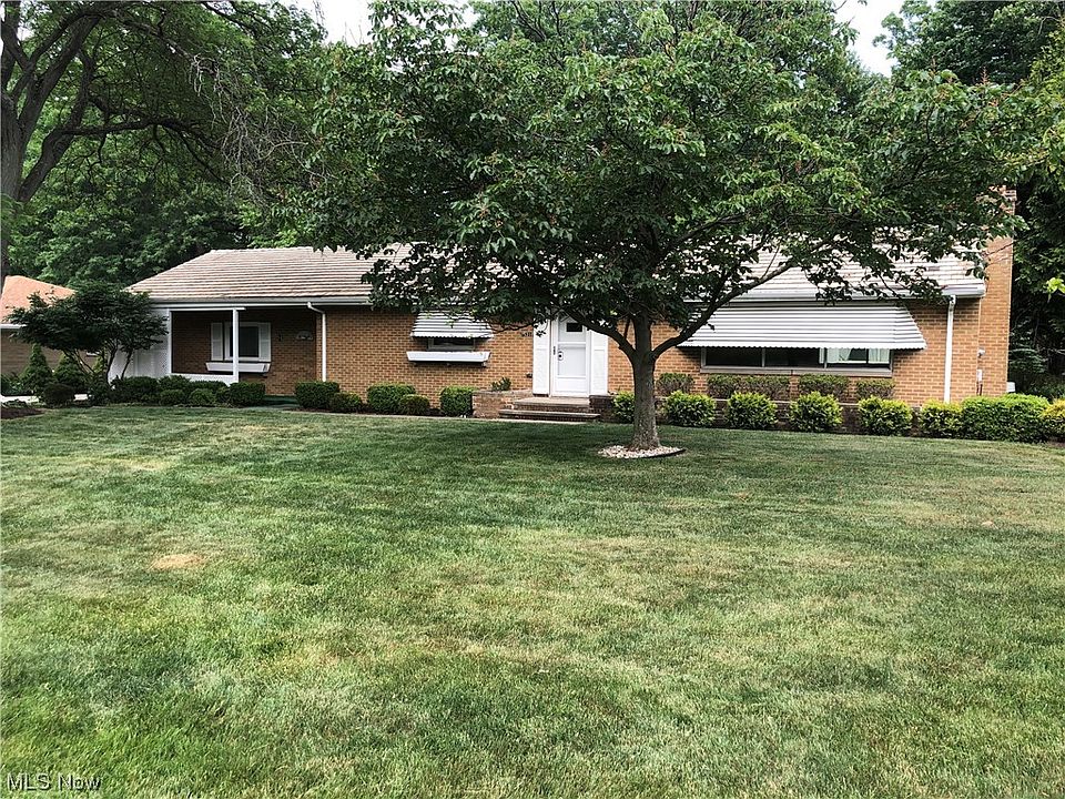 1st image of 7531 Valley Villas Dr