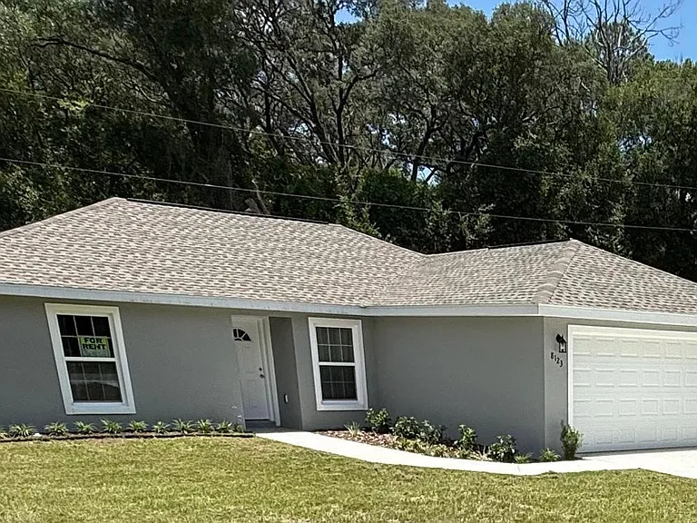 8123 SW 200th Ct — Photo 3