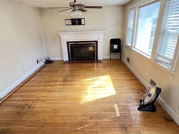 4th image of 2 Carpenter Rd