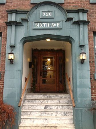 Wright Park Condominiums 