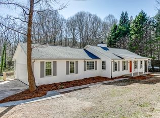 3586 Thompson Bnd, Gainesville, GA 30506