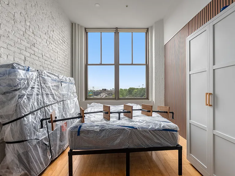 156 Porter St #309 — Photo 11