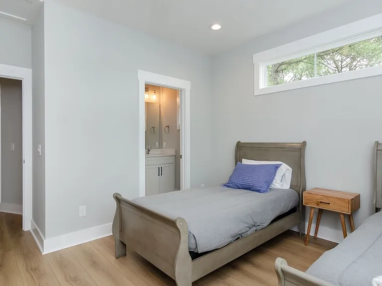 1210 Mackerel Ln #2 — Photo 22