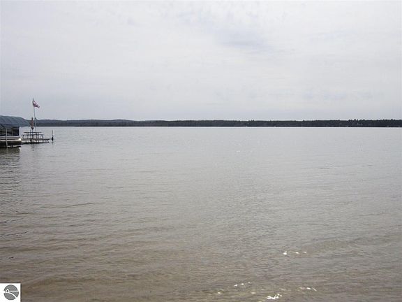3rd image of 4178 Peninsular Shores Dr